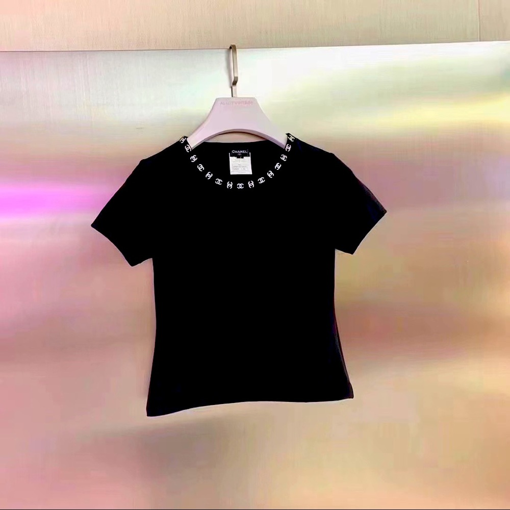 Rare Vintage 1997 Chanel black CC logo t shirt size 34
